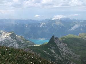 Wanderung Schynige Platte – First mit Übernachtungsmöglichkeiten | gruppenhaus.ch