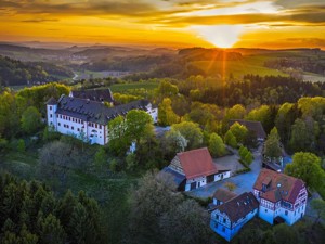 Gruppenhäuser mit besonderem Charme – Historische Gebäude und Ihre Übernachtungsangebote