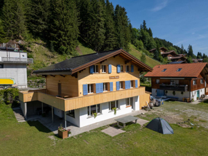 Group accommodation Bergblick House view summer