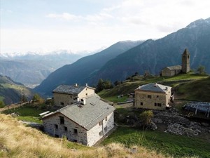 Alpe San Romerio Hausansicht Sommer