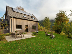 Ferienhäuser LUG INS TAL Terrasse