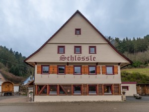 Event- und Ferienhaus Schlössle Hausansicht Sommer