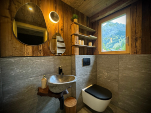 Chalet Monjeri Bathroom