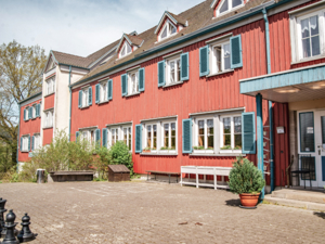 Auberge de Jeunesse Murrhardt Vue de la maison été