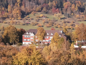 Jugendherberge Murrhardt Hausansicht Herbst