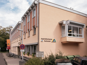 Auberge de Jeunesse Karlsruhe Vue de la maison été