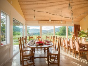 Bauernhaus Gîte rural de Courcelon Esszimmer