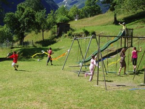 Ferienheim Casa Cerentino Spielplatz