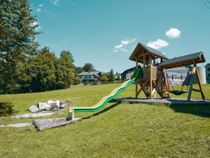 Group accommodation Schwendihaus Playground summer